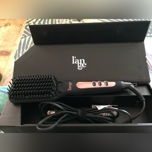 L’ange Le Vite Ceramic Straightening Brush